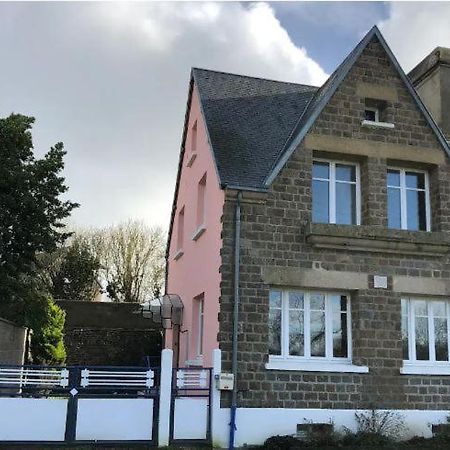 Maison Rose Chérencé-le-Roussel Εξωτερικό φωτογραφία