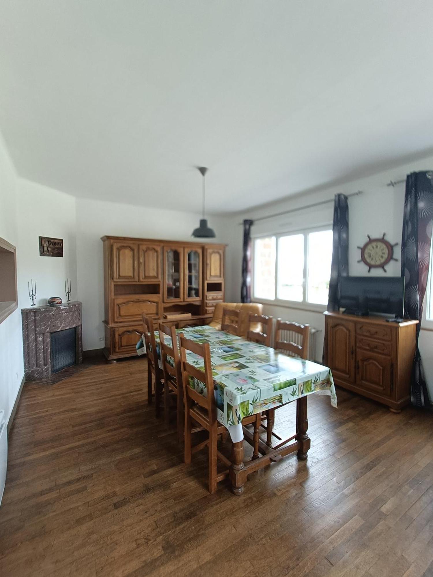 Maison Rose Chérencé-le-Roussel Εξωτερικό φωτογραφία